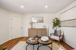 S Budlong Pl 7-S1510-007.jpg