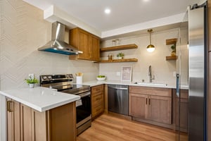 S Budlong Pl 7-S1510-013.jpg
