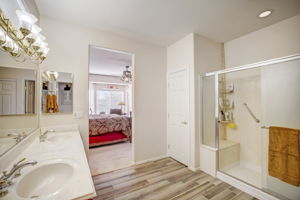 W Clear Canyon Dr-026