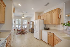 W Clear Canyon Dr-015