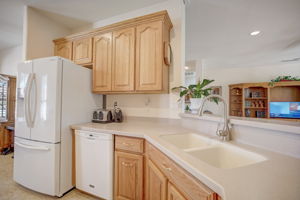 W Clear Canyon Dr-016