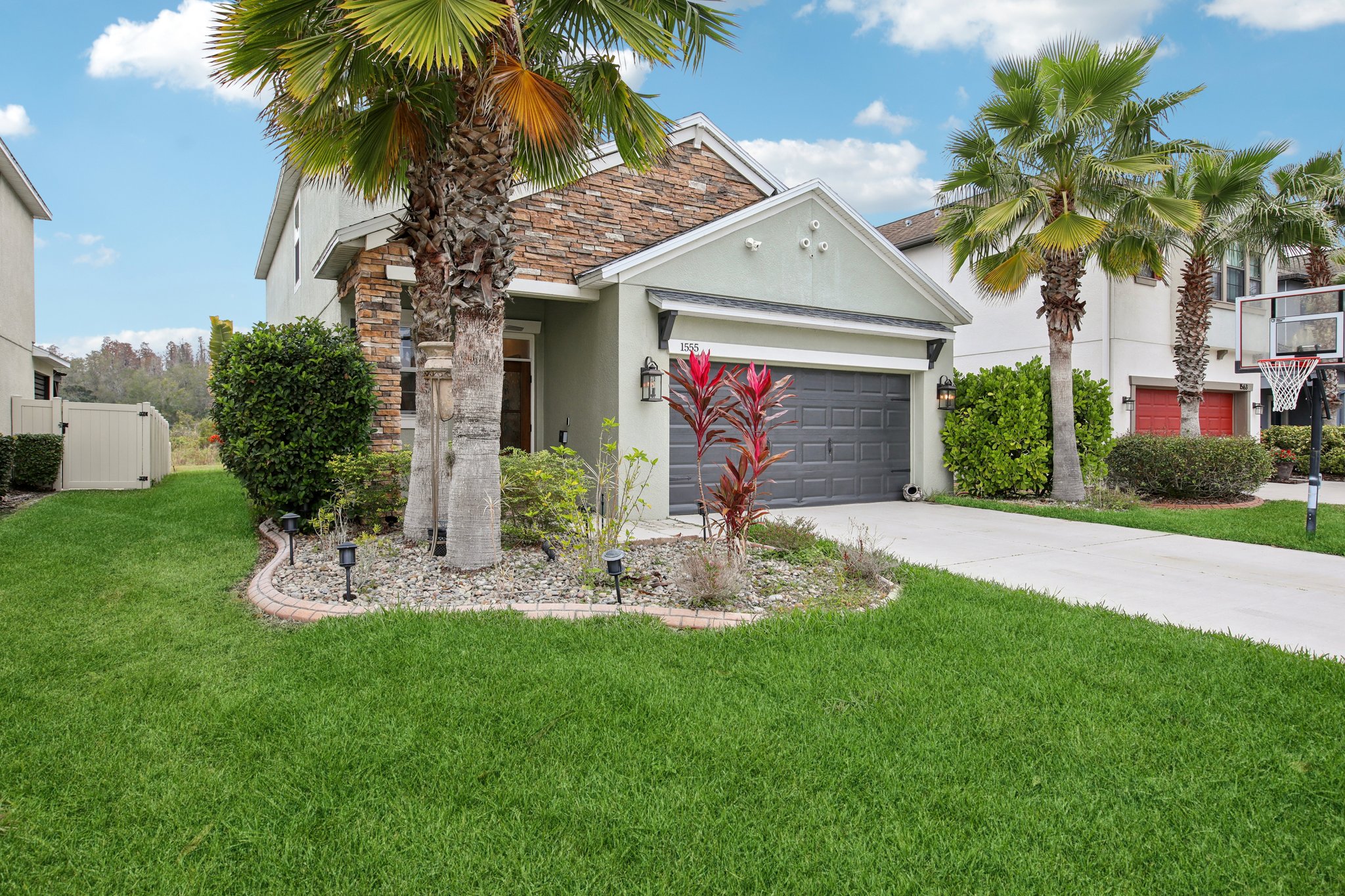 825 E Maryland St, Indianapolis-S0601-003.jpg