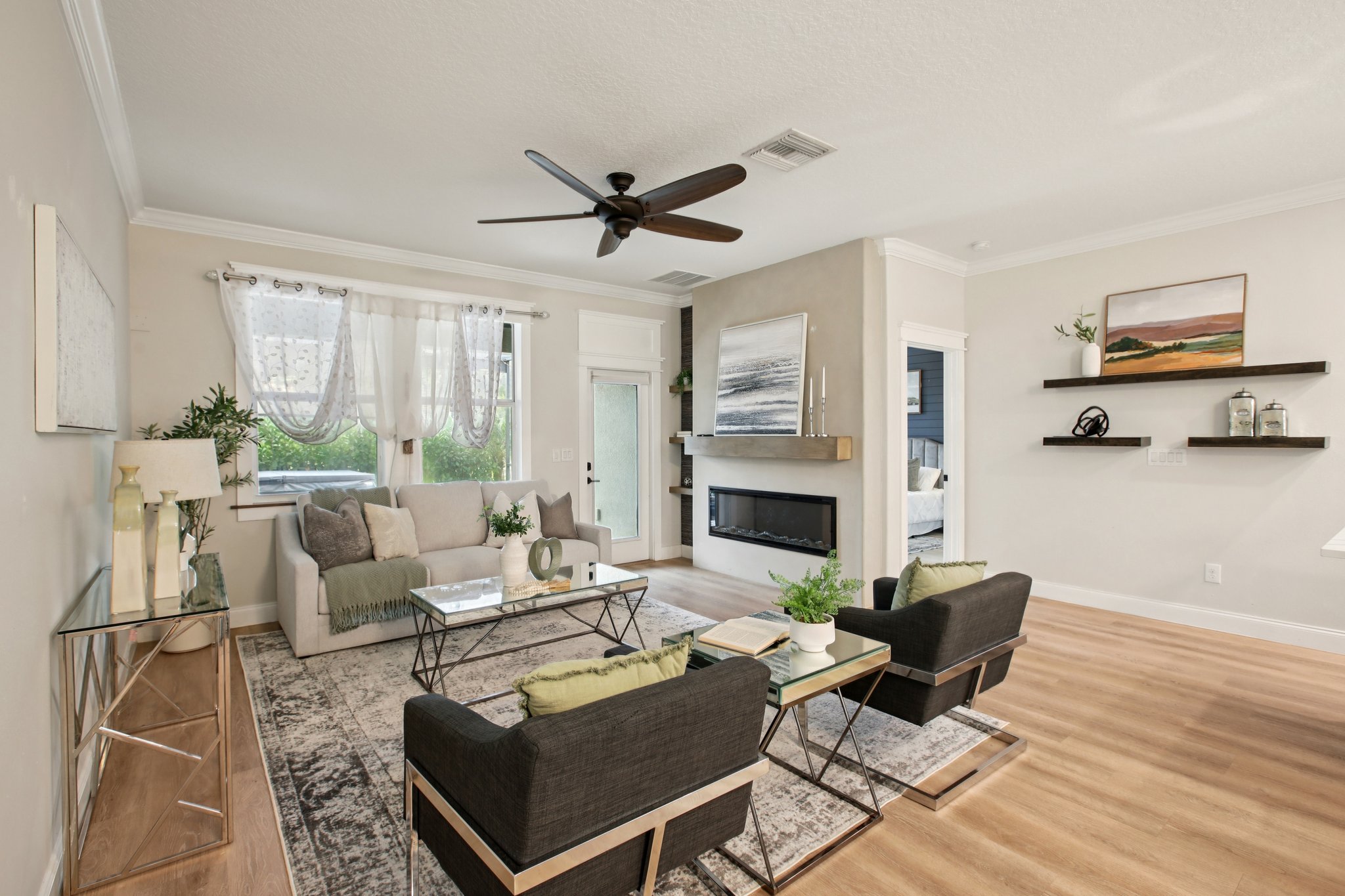 825 E Maryland St, Indianapolis-S0601-007.jpg