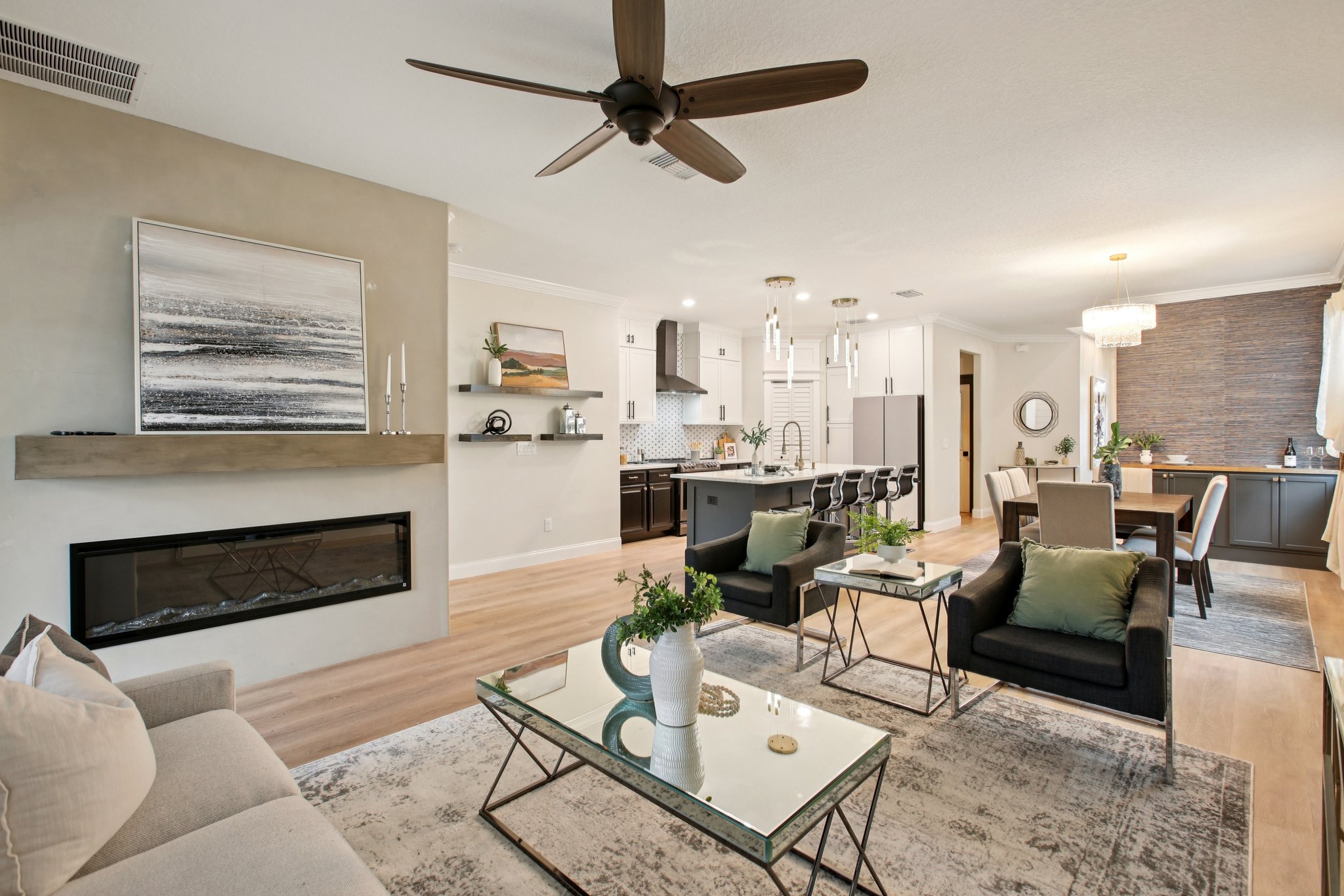 825 E Maryland St, Indianapolis-S0601-011.jpg