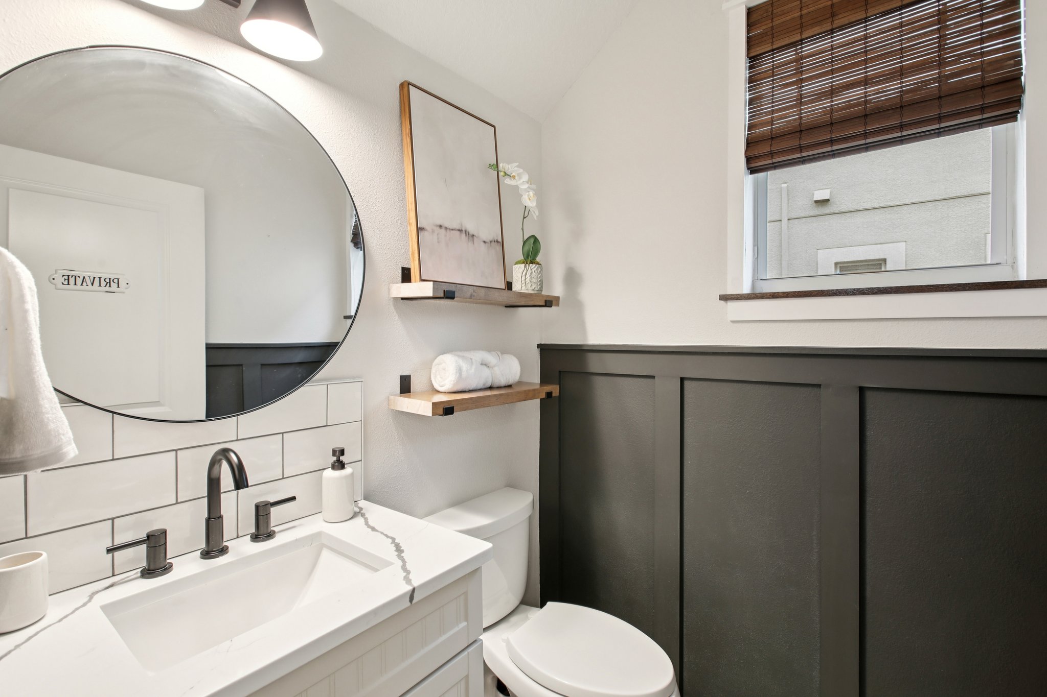 825 E Maryland St, Indianapolis-S0601-022.jpg