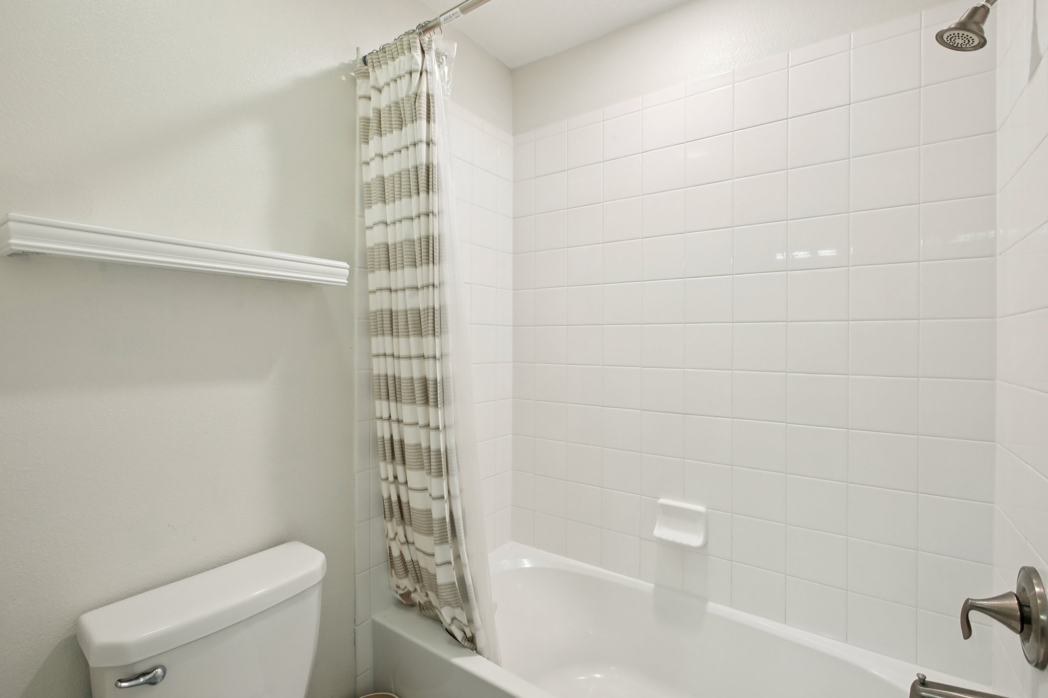 825 E Maryland St, Indianapolis-S0601-038.jpg