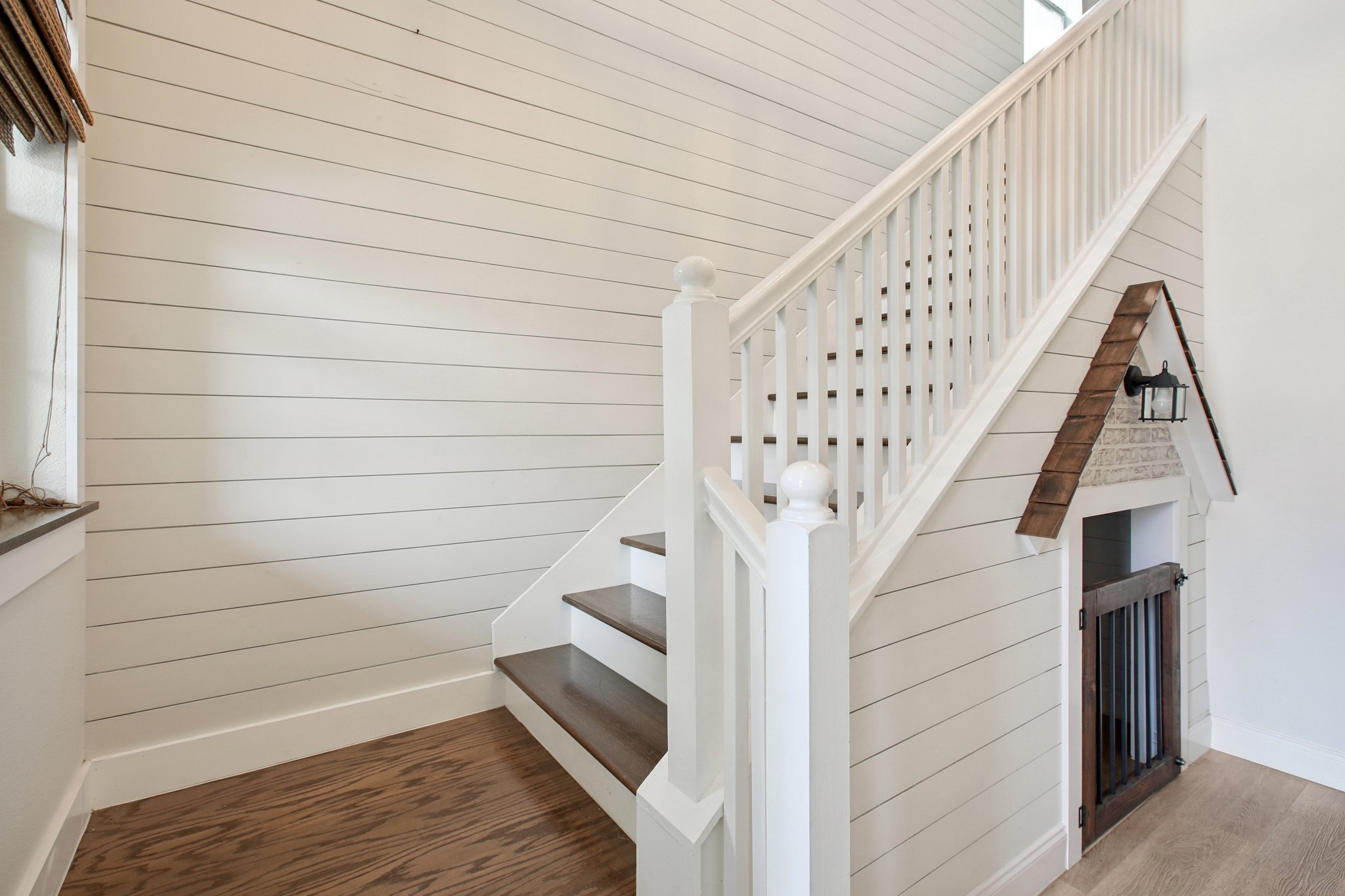 825 E Maryland St, Indianapolis-S0601-049.jpg