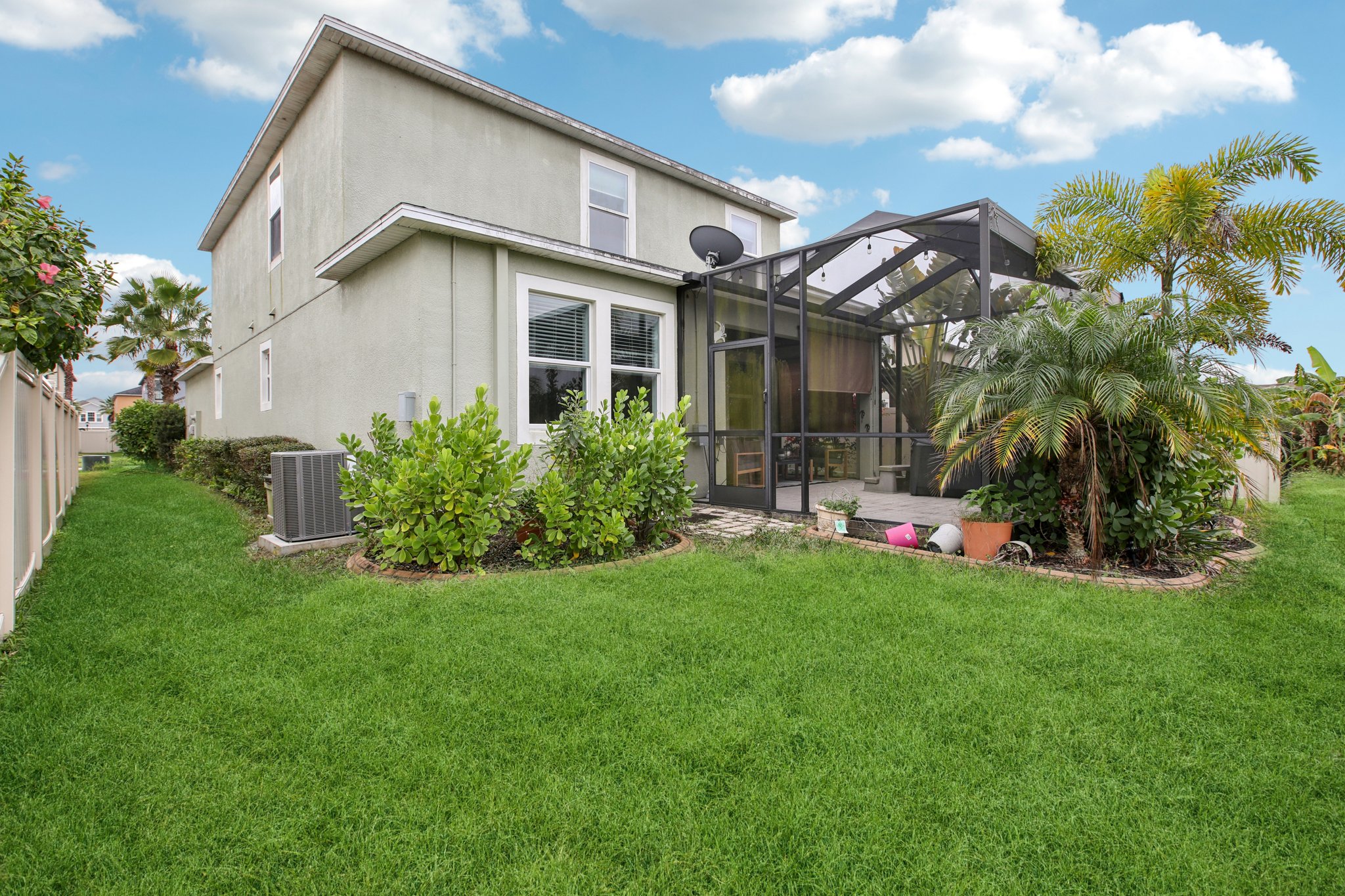 825 E Maryland St, Indianapolis-S0601-051.jpg