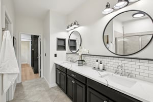 825 E Maryland St, Indianapolis-S0601-028.jpg