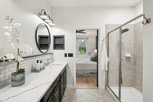 825 E Maryland St, Indianapolis-S0601-029.jpg