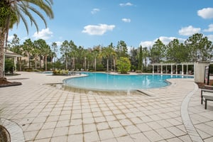 Ludington Ave-0601-904.jpg