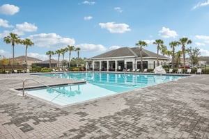 Ludington Ave-0601-912.jpg