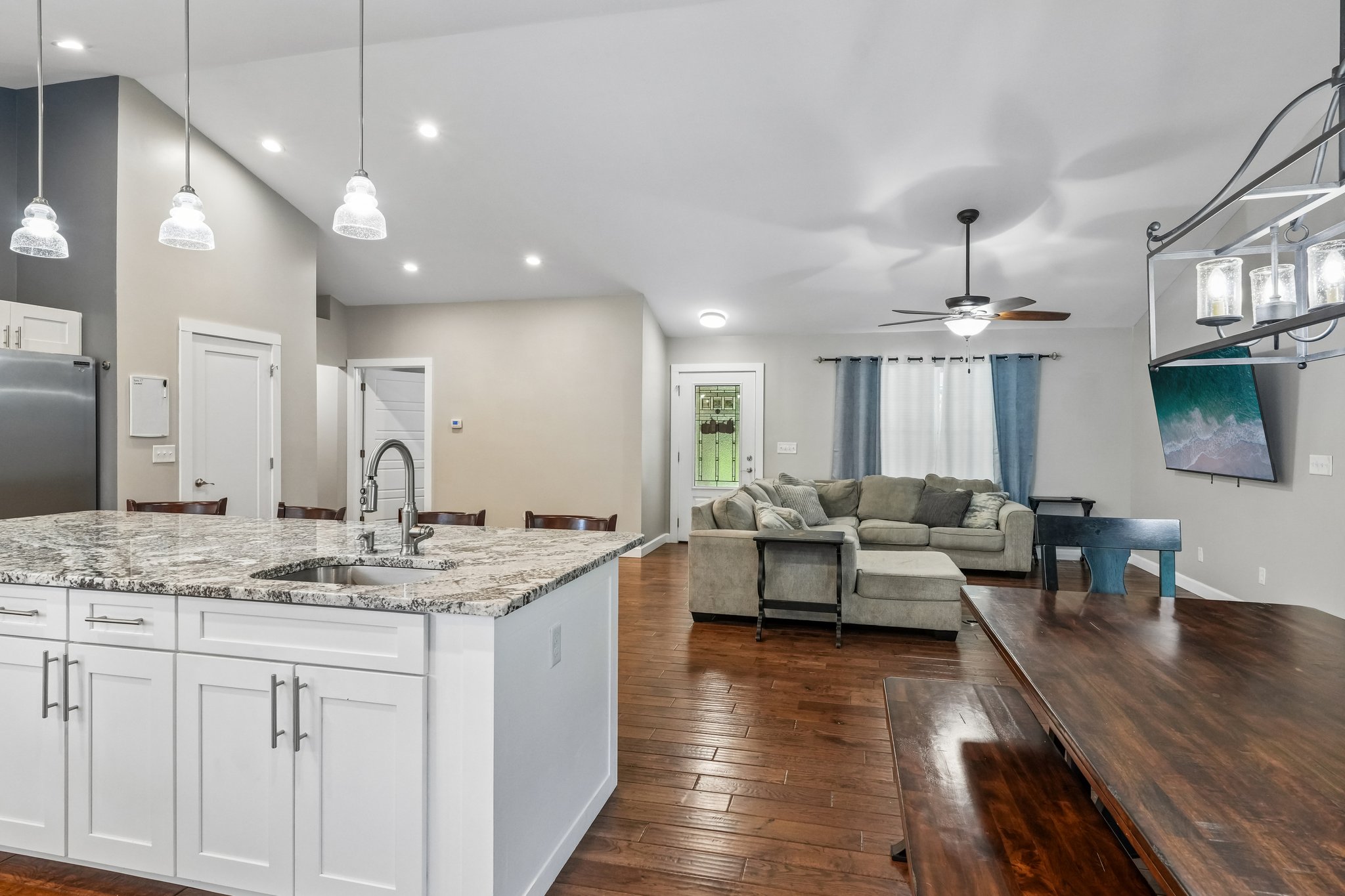 Riverview Rd-S1108-017.jpg