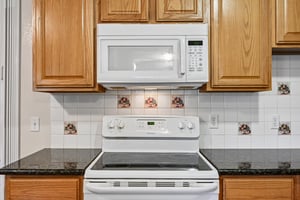 S Sedalia St-S2209-017.jpg