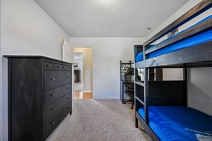 S Sedalia St-S2209-030.jpg
