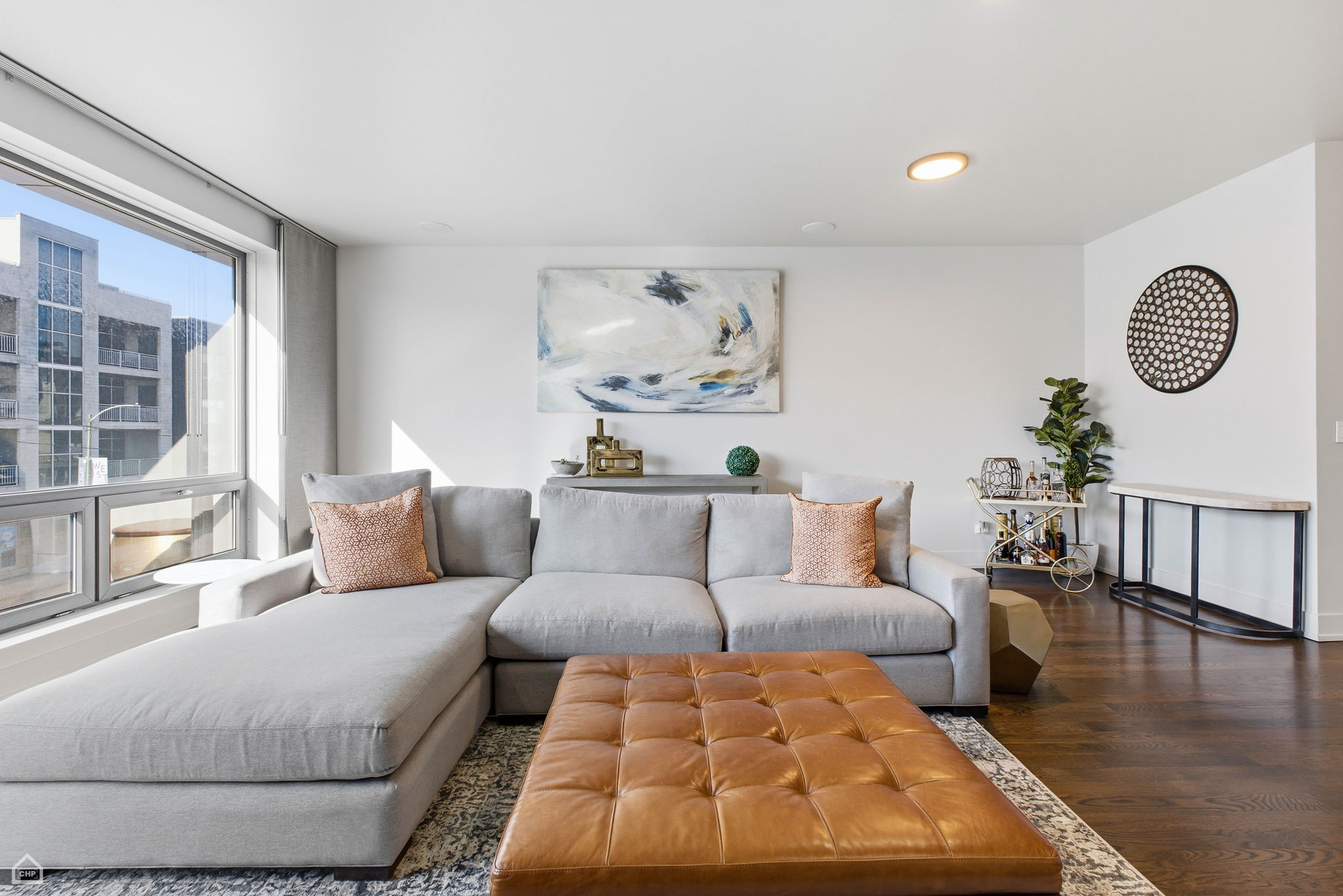 1555 W Fry St 203 - Karen Biazar_CHP2026_016