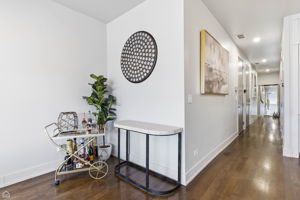 1555 W Fry St 203 - Karen Biazar_CHP2026_014