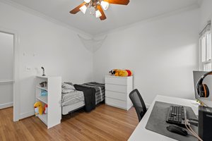  Photo 41