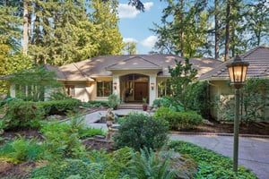 S Clackamas River Dr-S1709-001.jpg