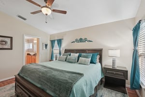 Scarlett Ave-S2907-019.jpg