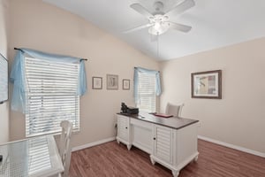 Scarlett Ave-S2907-024.jpg