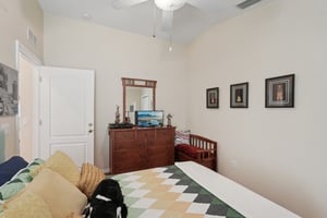 Scarlett Ave-S2907-028.jpg