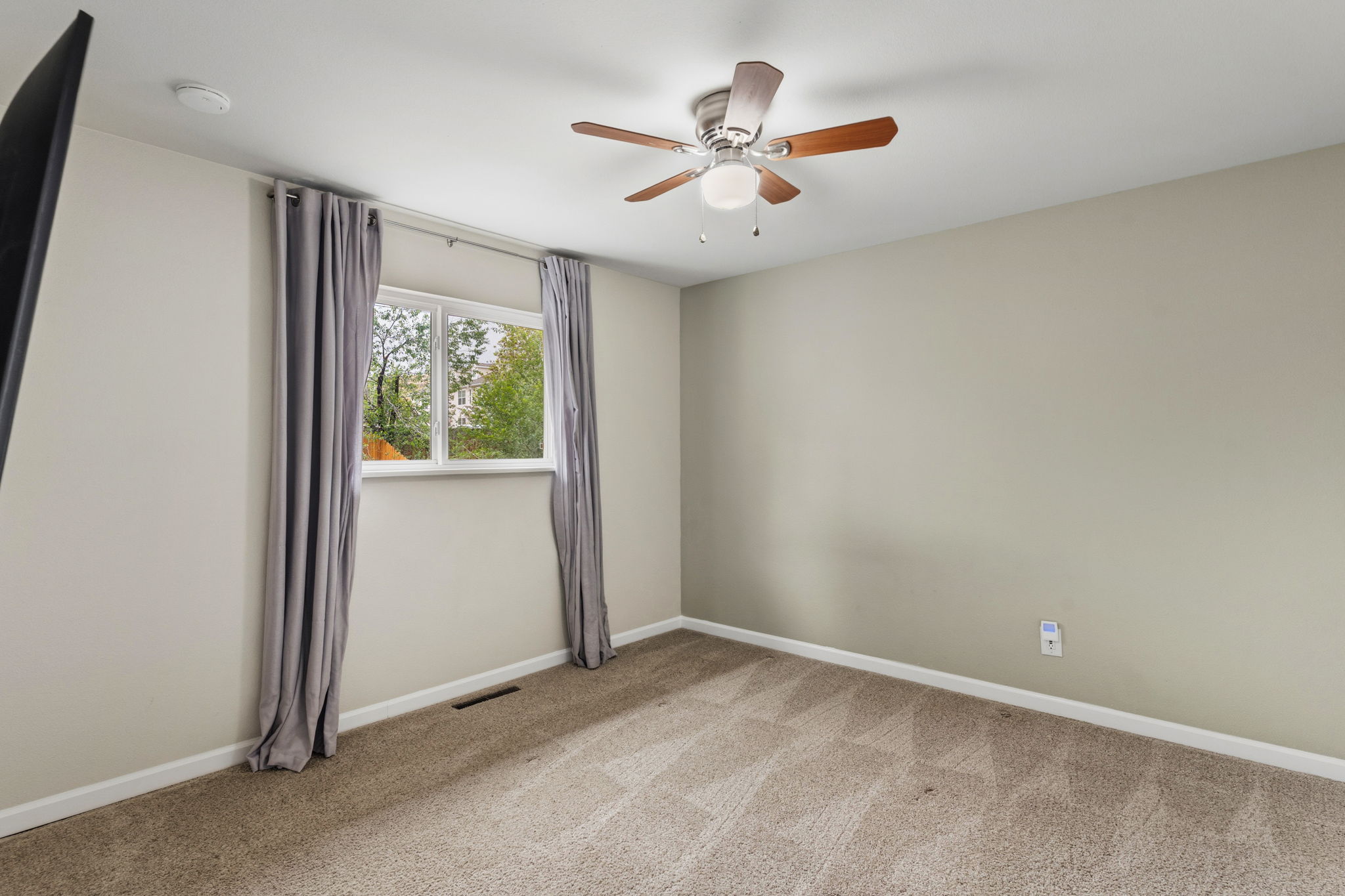 Upper Bedroom 1