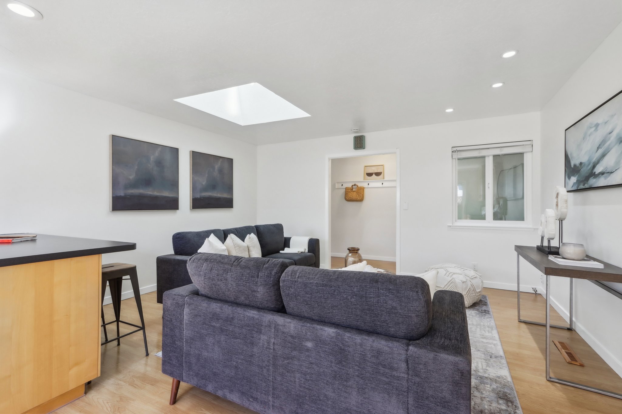 La Alameda Dr-024.jpg