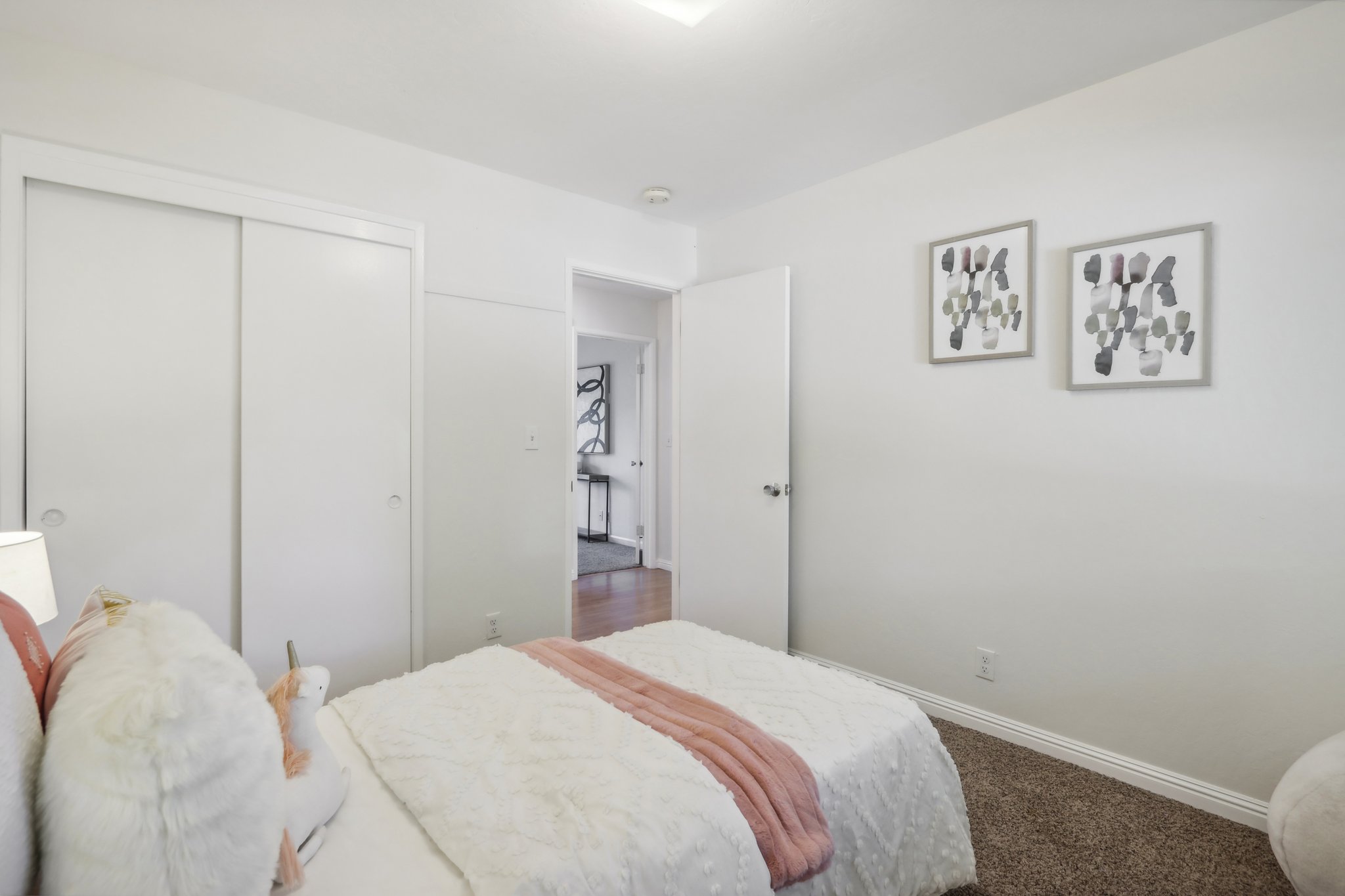 La Alameda Dr-029.jpg