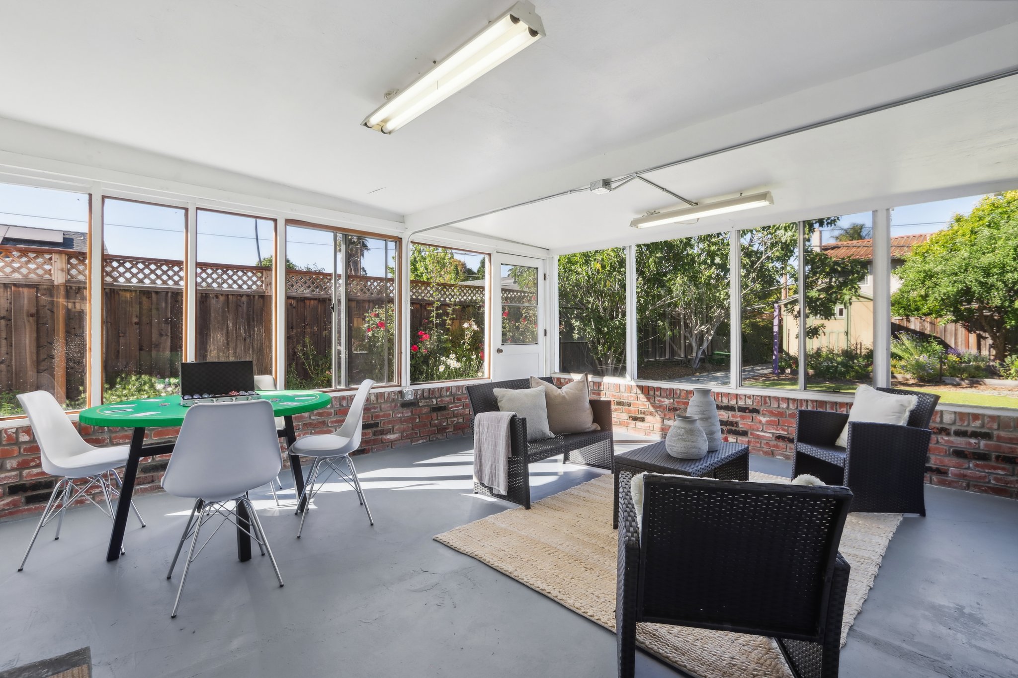 La Alameda Dr-040.jpg