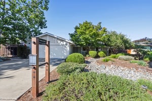 La Alameda Dr-005.jpg