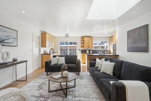 La Alameda Dr-026.jpg