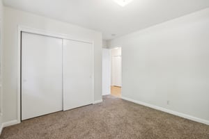 La Alameda Dr-031.jpg