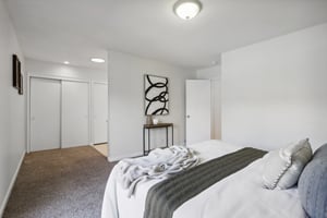 La Alameda Dr-035.jpg