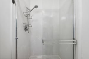 La Alameda Dr-038.jpg