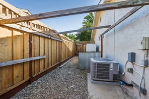 La Alameda Dr-055.jpg