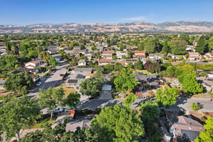 La Alameda Dr-061.jpg