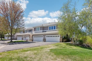 Lilac Dr-0905-003.jpg