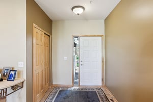 Lilac Dr-0905-006.jpg
