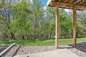 Lilac Dr-0905-037.jpg
