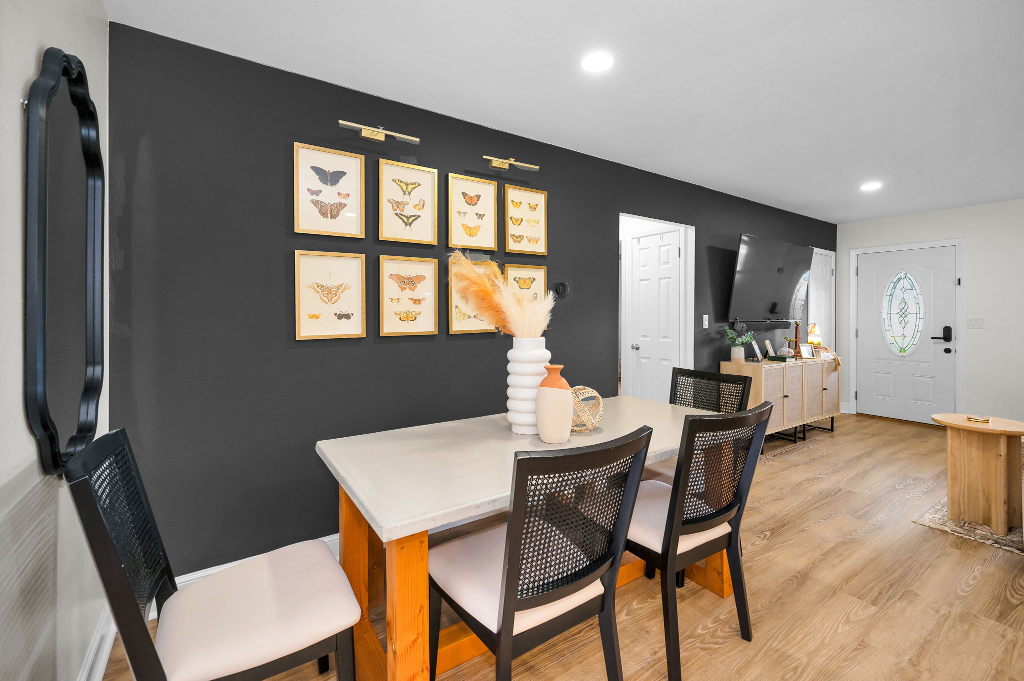 Dining Room3