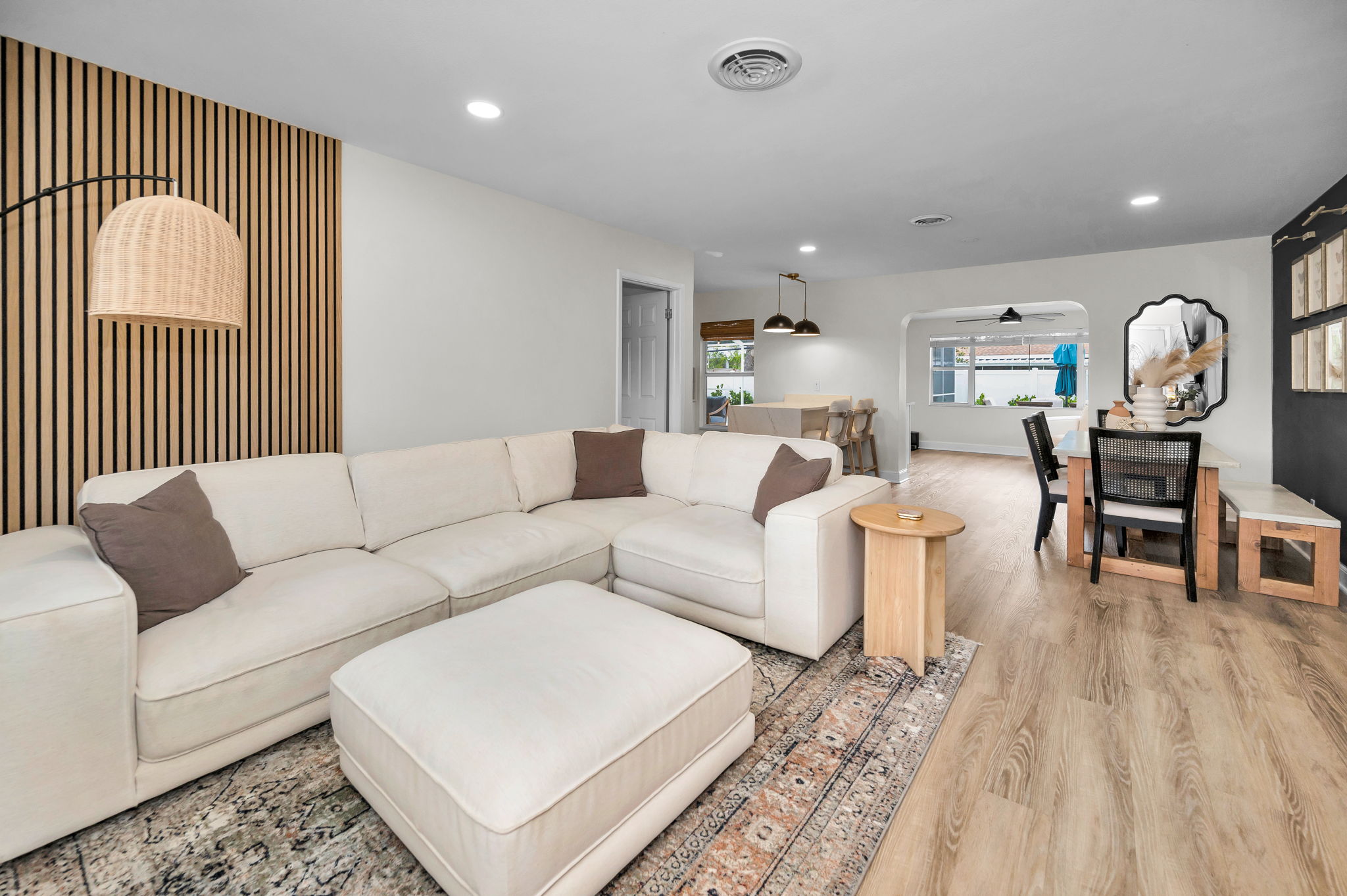 Living Room4