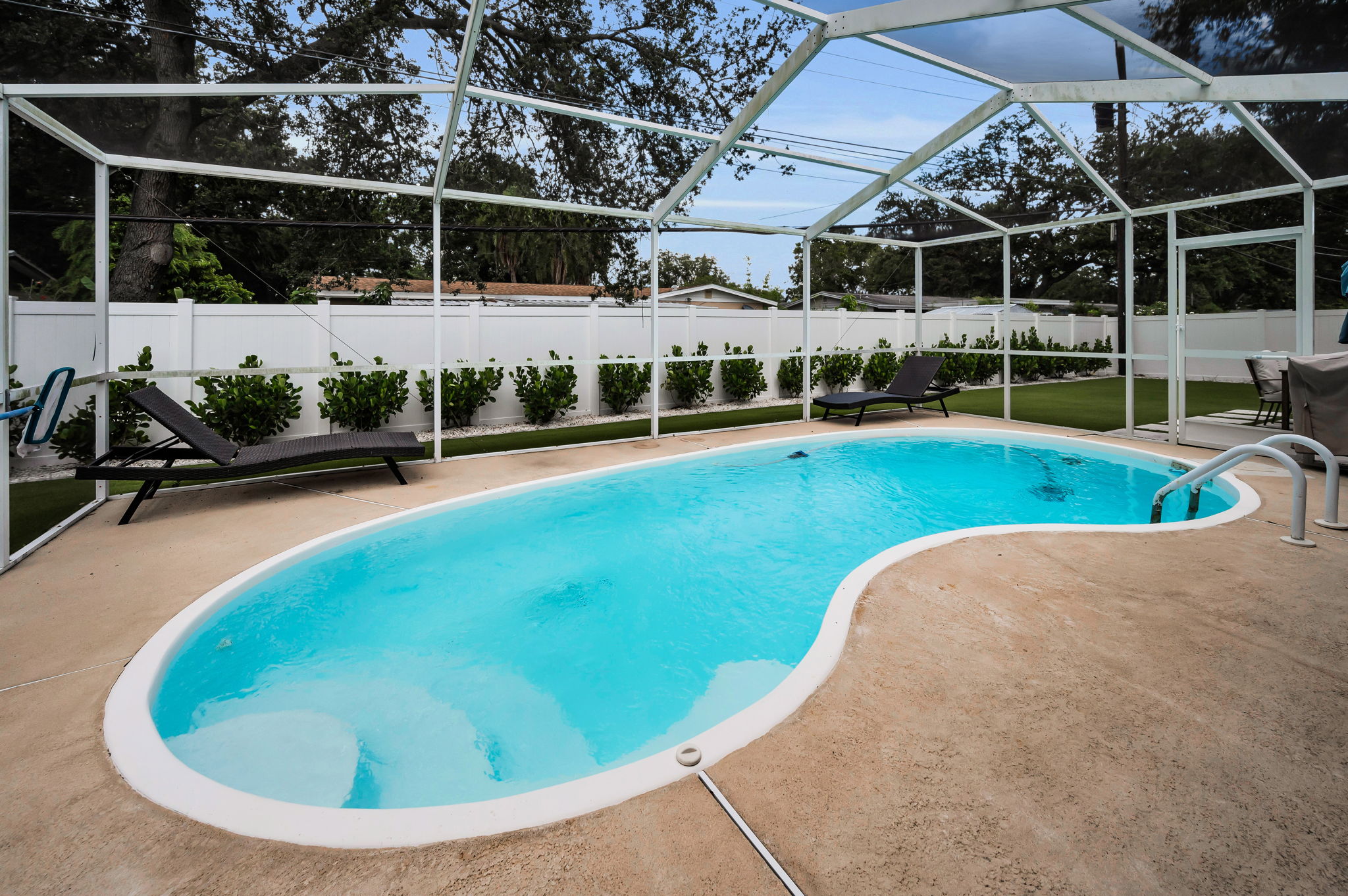 Pool2