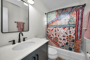Bathroom2