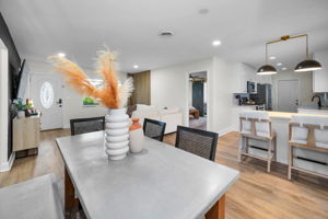 Dining Room4