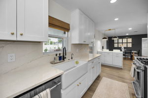 Kitchen10