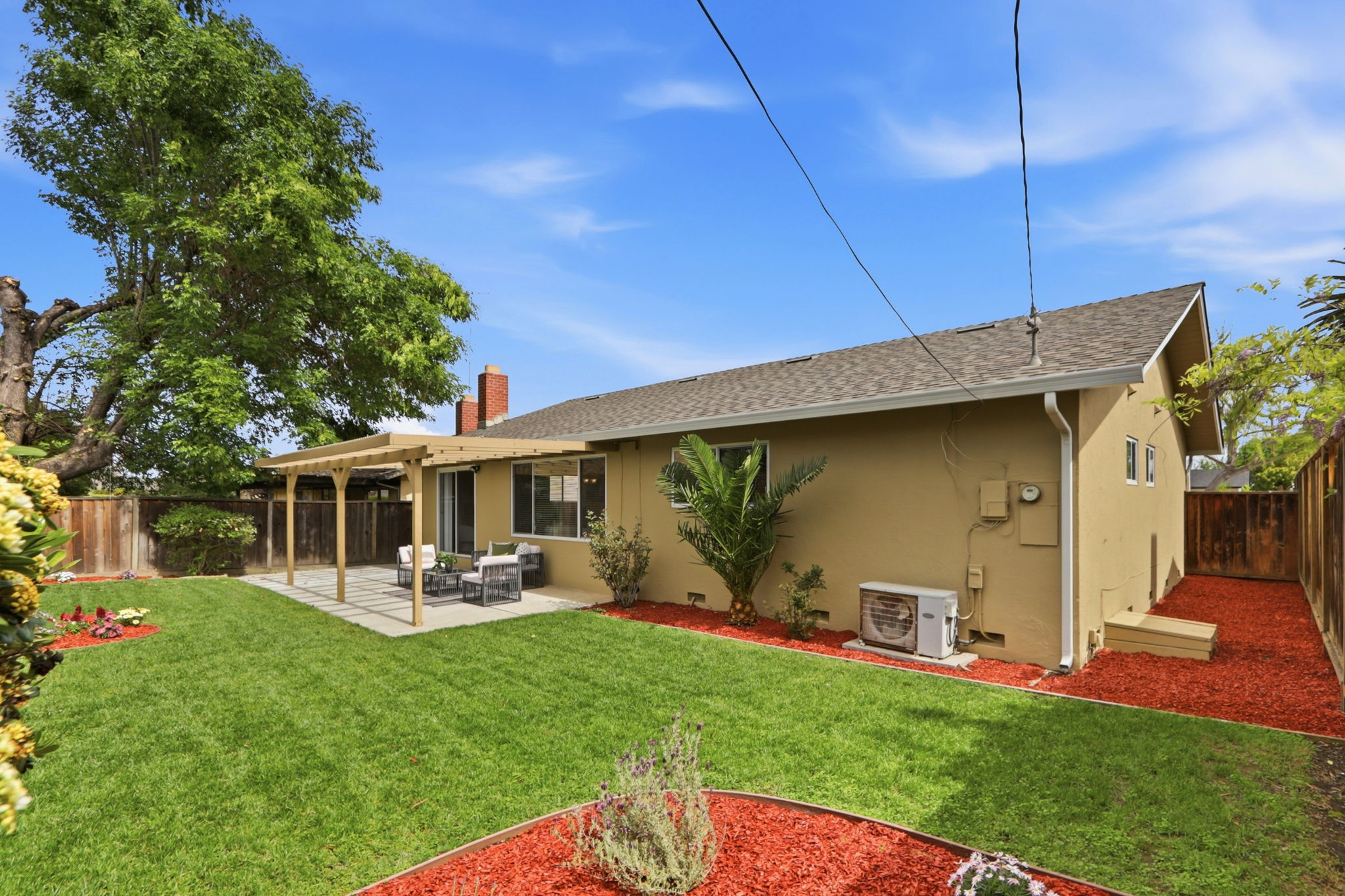 040_F8_1557 Murre Ln