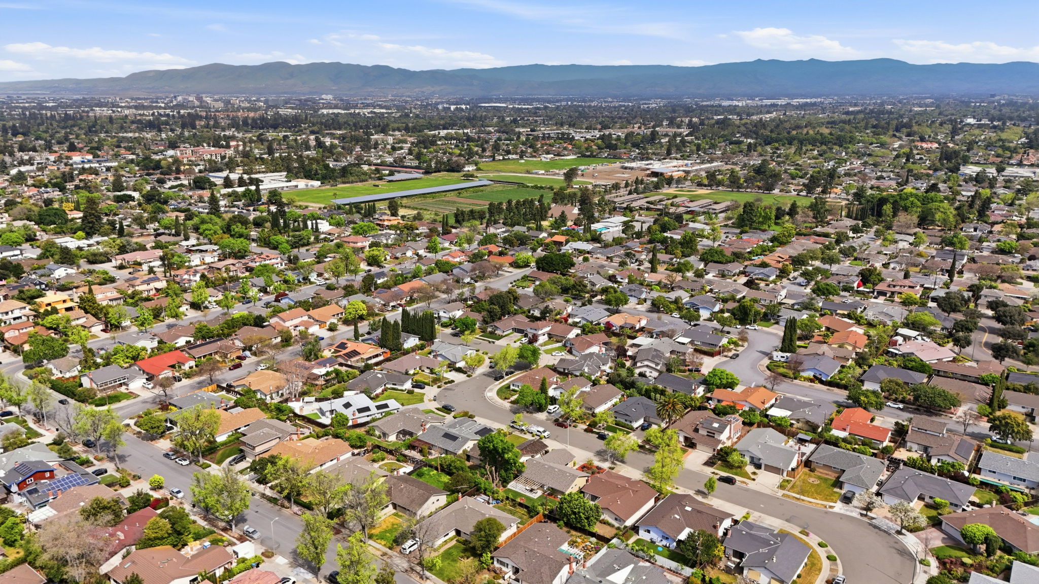 018_F8_AERIAL_1557 Murre Ln