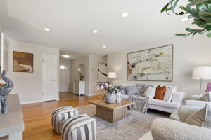 009_F8_1557 Murre Ln