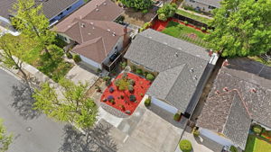 005_F8_AERIAL_1557 Murre Ln